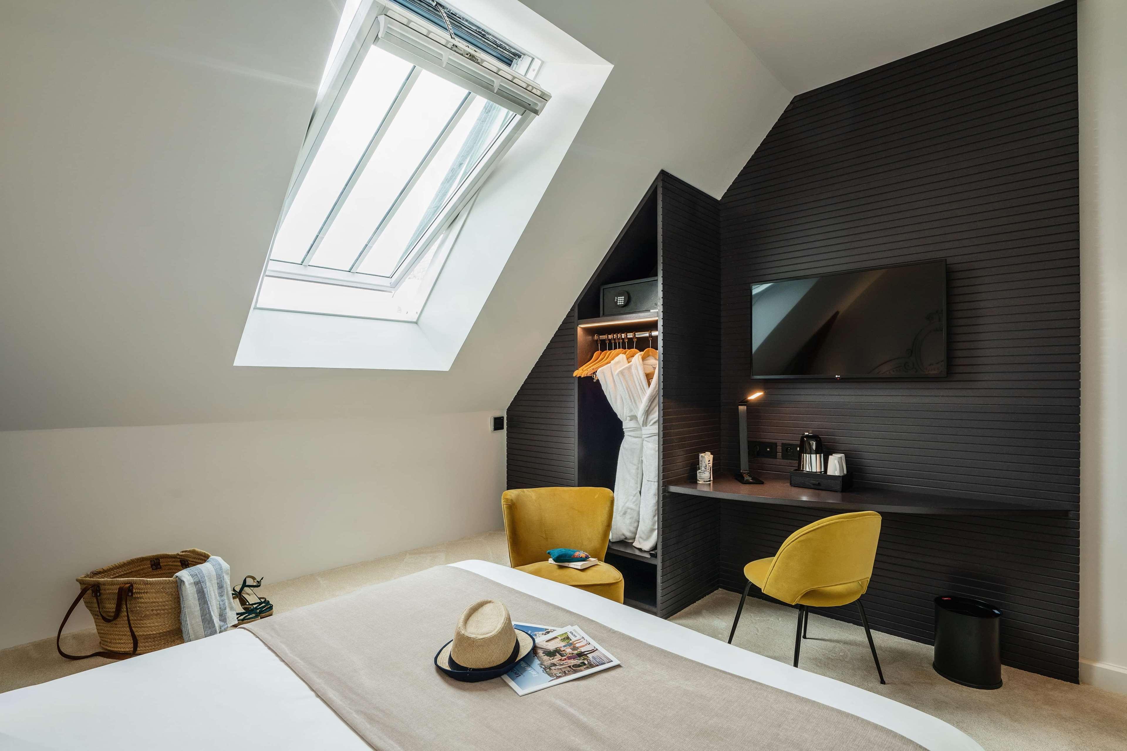 Best Western Premier Hotel De La Cite Royale ロシュ エクステリア 写真