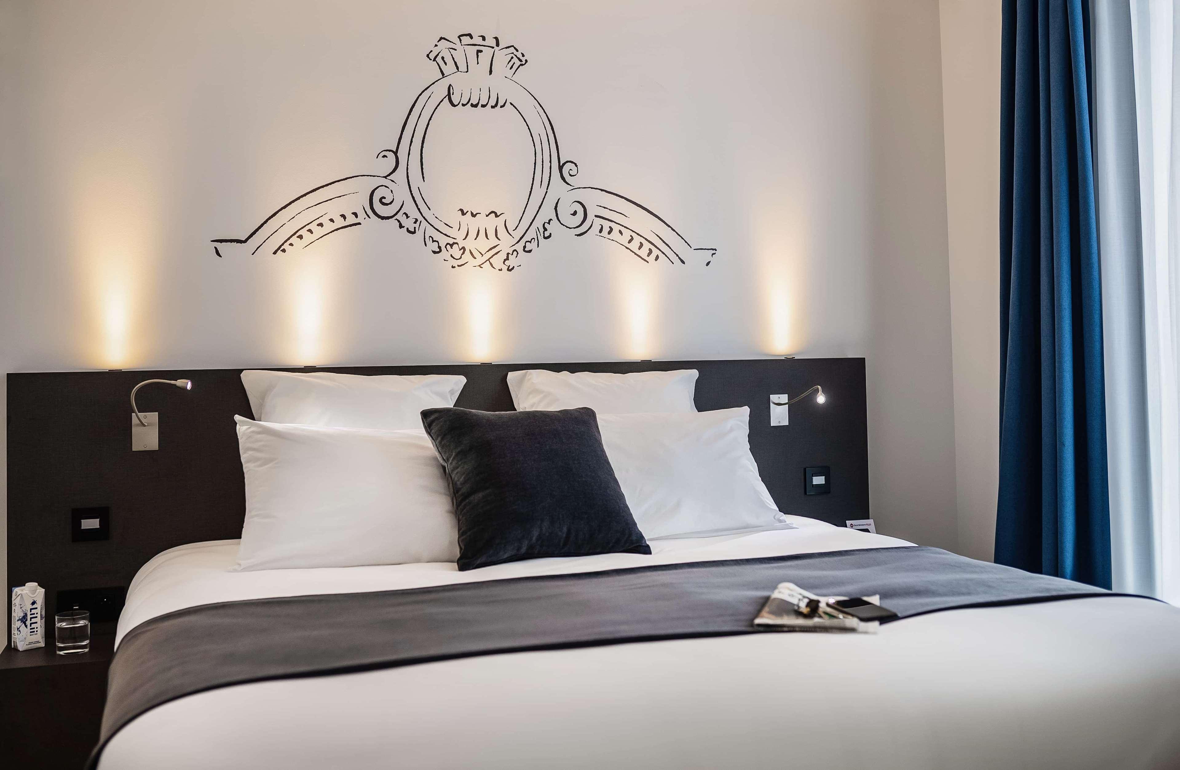 Best Western Premier Hotel De La Cite Royale ロシュ エクステリア 写真